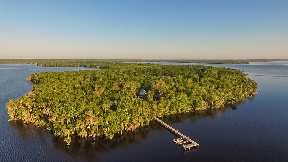 Hog Island- 22 Lot Estate Development portefeuille de 2 biens à vendre sur LoopNet.fr - Photo de l’immeuble – Image 3 sur 21