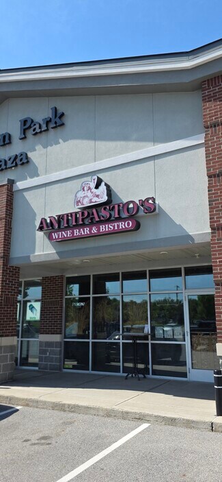 Plus de détails pour 1028 Route 146, Clifton Park, NY - Local commercial à louer