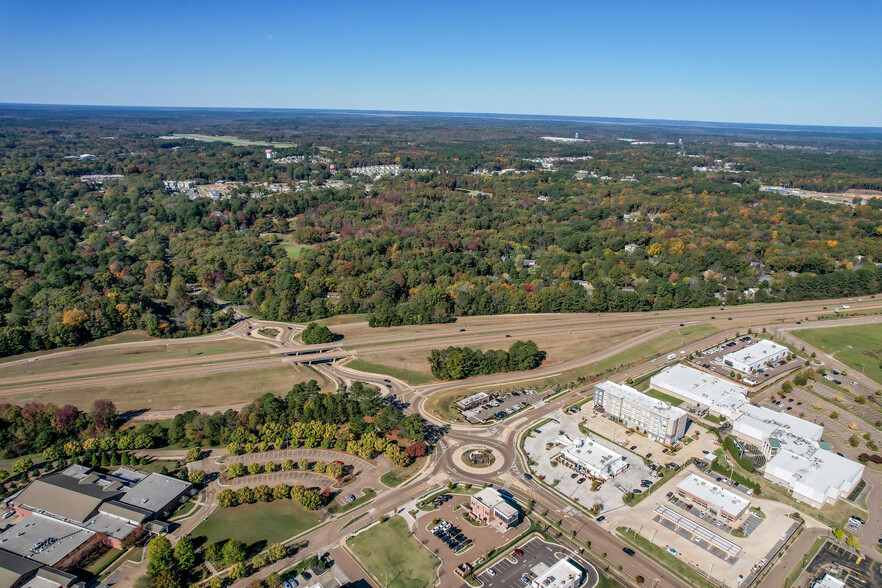 404 Enterprise Dr, Oxford, MS à vendre - Photo de l’immeuble – Image 2 sur 43