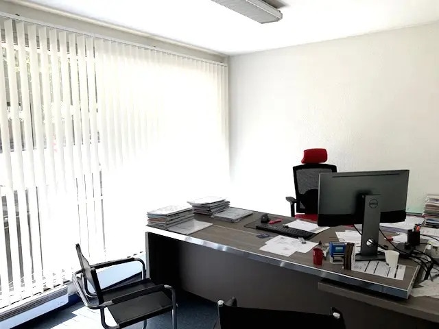 Bureau dans Vannes à louer - Photo de l’immeuble – Image 2 sur 3