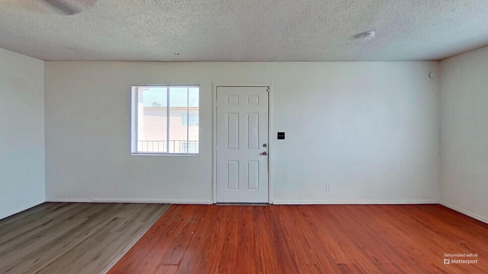 833 Bruce St, Las Vegas, NV à vendre - Photo intérieure – Image 3 sur 15