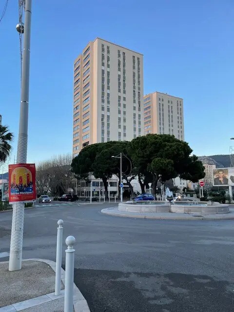 Bureau dans Toulon à louer Photo de l’immeuble– Image 1 sur 24