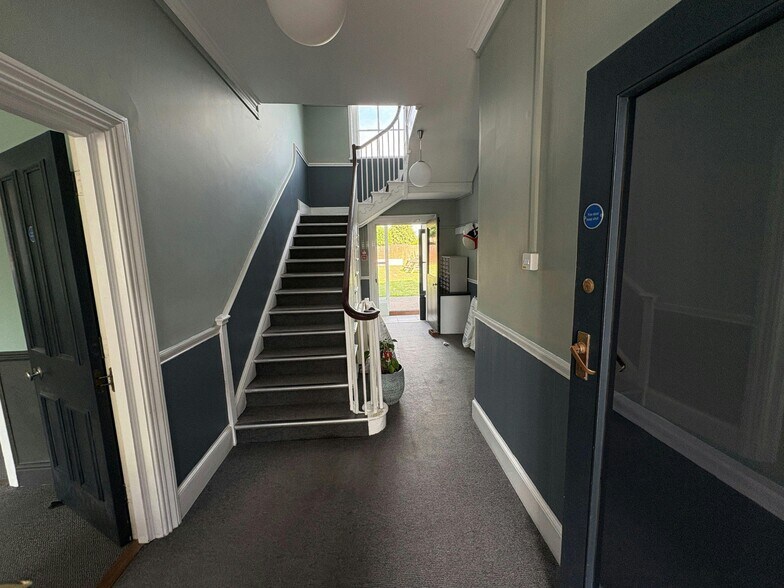 61 South St, Havant à vendre - Photo de l’immeuble – Image 3 sur 13