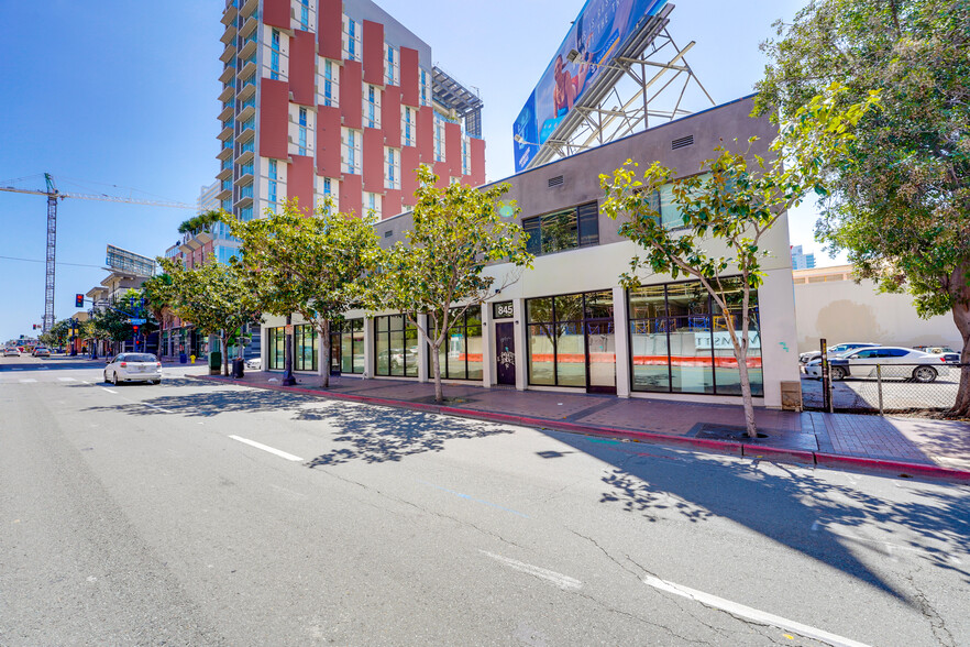 825-845 Broadway, San Diego, CA à louer - Photo de l’immeuble – Image 3 sur 4