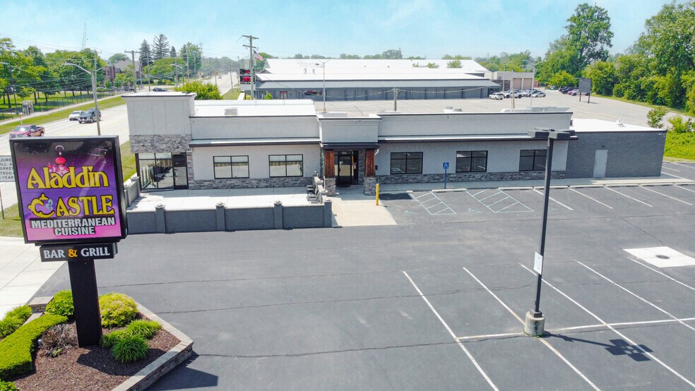 7231 Chicago Rd, Warren, MI à vendre - Photo de l’immeuble – Image 2 sur 25