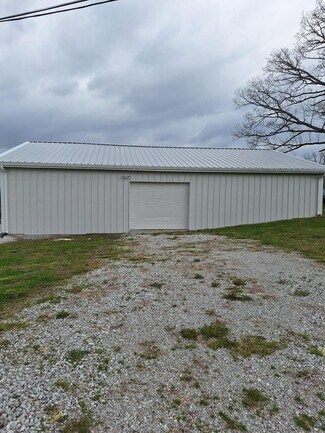Plus de détails pour 561 Southern Hwy, Pine Knot, KY - Local d’activités à vendre