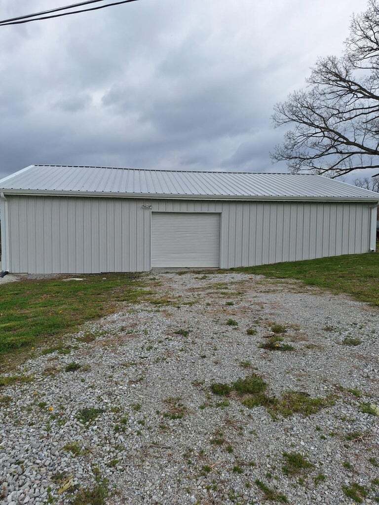 561 Southern Hwy, Pine Knot, KY à vendre Photo principale– Image 1 sur 6