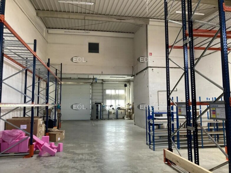 Local d’activités dans Vitry-sur-Seine à louer - Photo intérieure – Image 3 sur 16