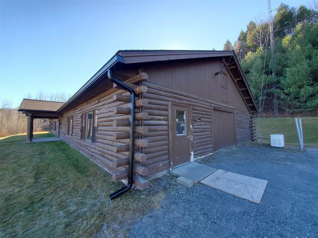 24-25 Hathorn Dr, Enfield, NH à louer - Photo de l’immeuble – Image 3 sur 16