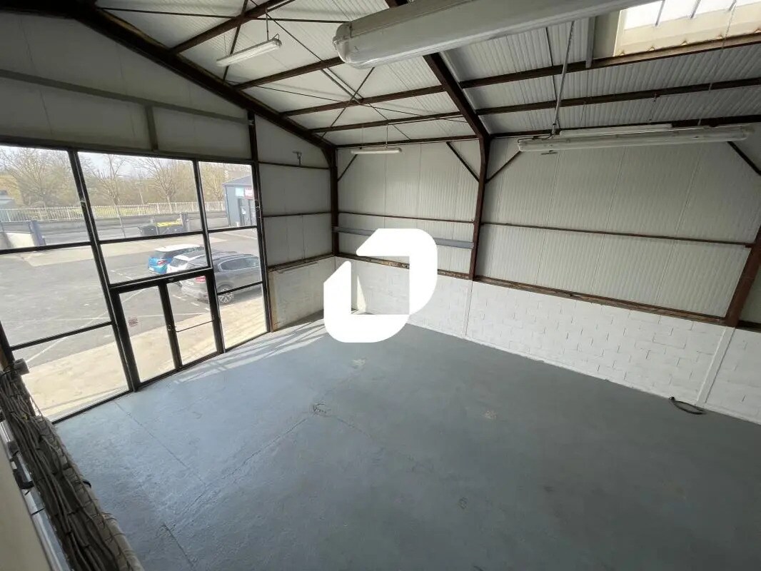 Local d'activités dans Reims à vendre Photo de l’immeuble– Image 1 sur 15