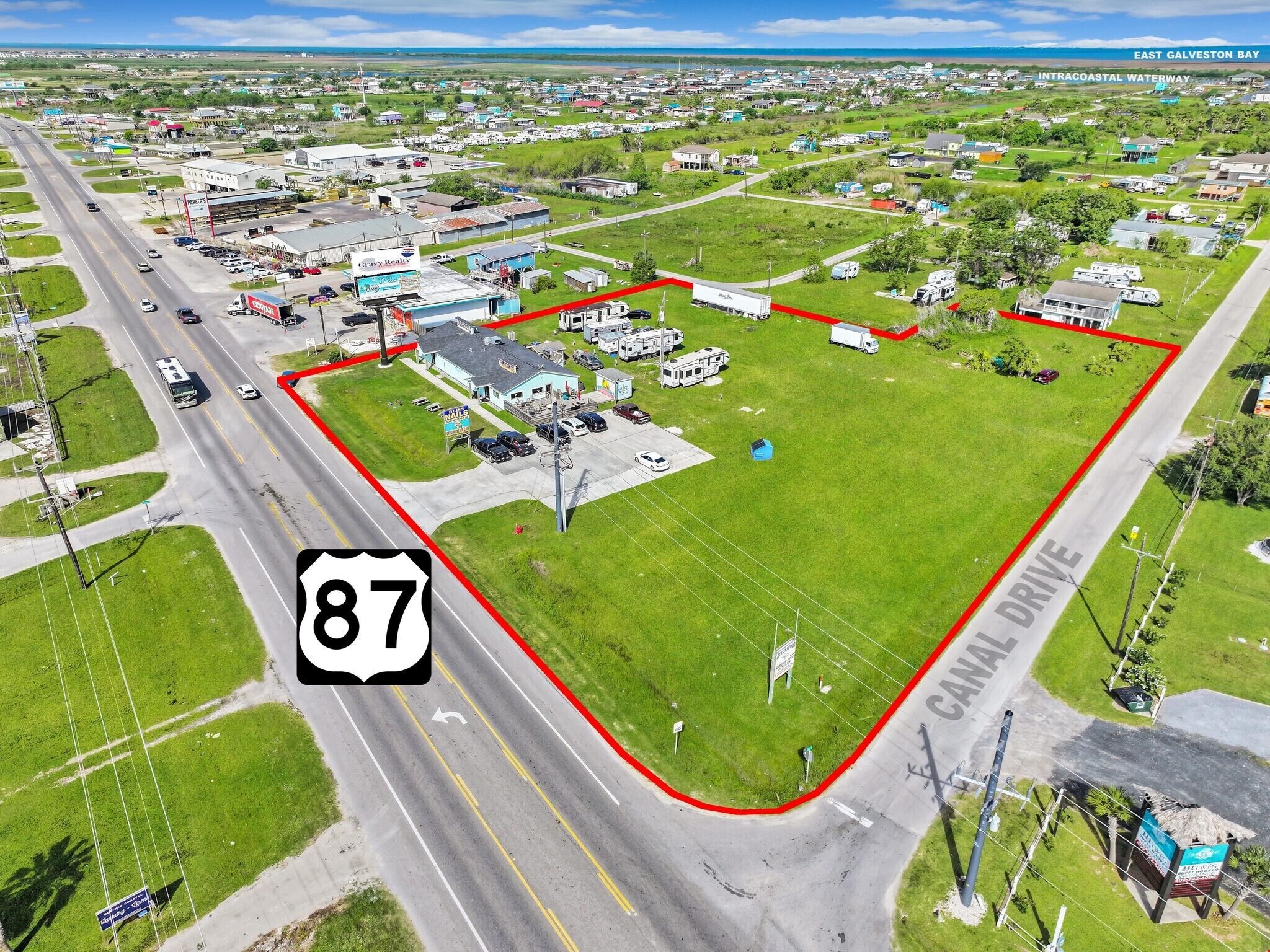 1923 Hwy 87, Crystal Beach, TX à vendre Photo principale– Image 1 sur 27