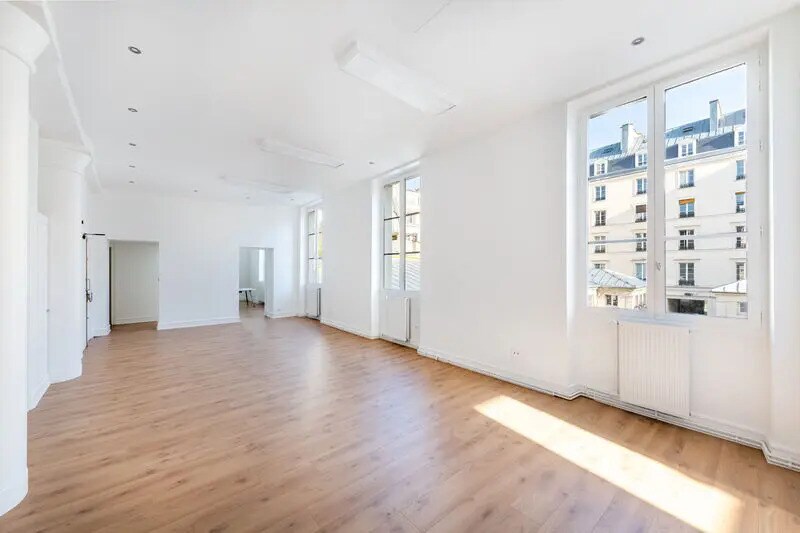 Bureau dans Paris à louer Photo de l’immeuble– Image 1 sur 14