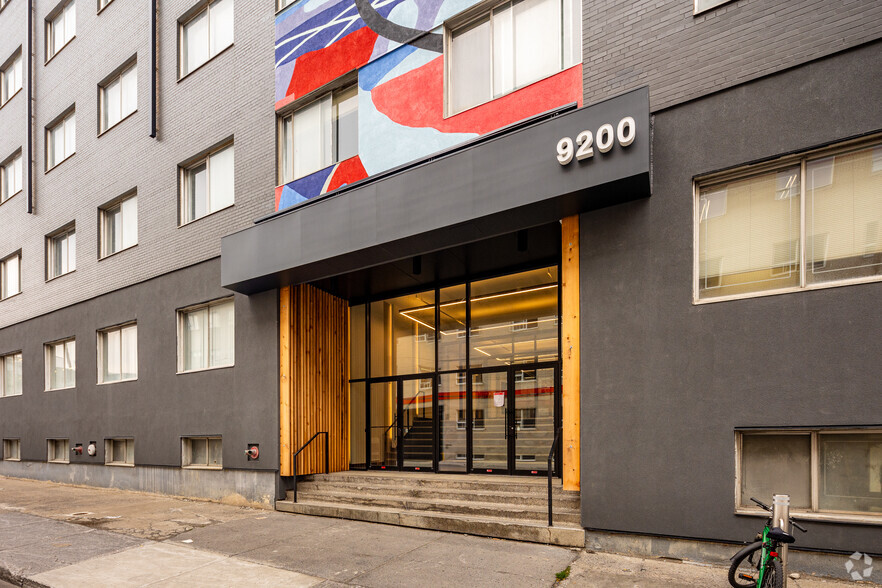 9200 Rue Meilleur, Montréal, QC à louer - Photo de l’immeuble – Image 3 sur 8