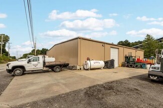 Plus de détails pour 8419 Noblestown Rd, Mc Donald, PA - Industriel/Logistique à vendre