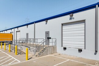 Plus de détails pour 2661-2669 Ludelle St, Fort Worth, TX - Industriel/Logistique à louer