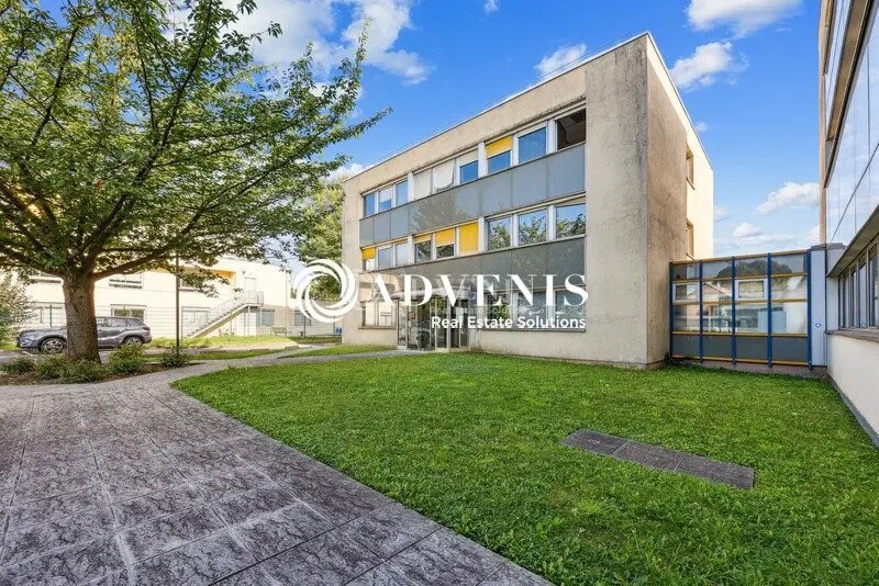 Bureau dans Noisiel à vendre - Photo de l’immeuble – Image 1 sur 11