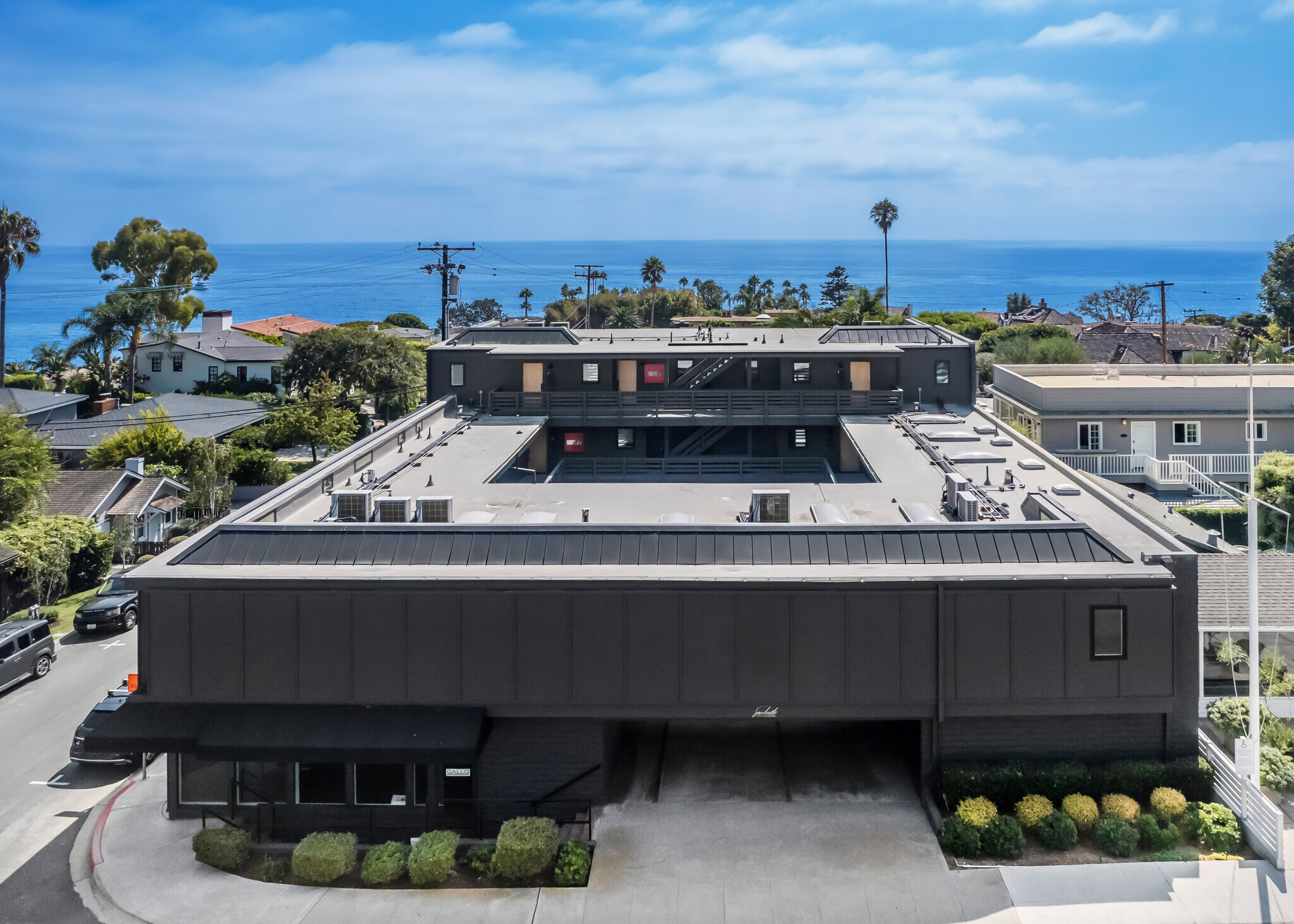 1105 N Coast Hwy, Laguna Beach, CA à vendre Photo de l’immeuble– Image 1 sur 10
