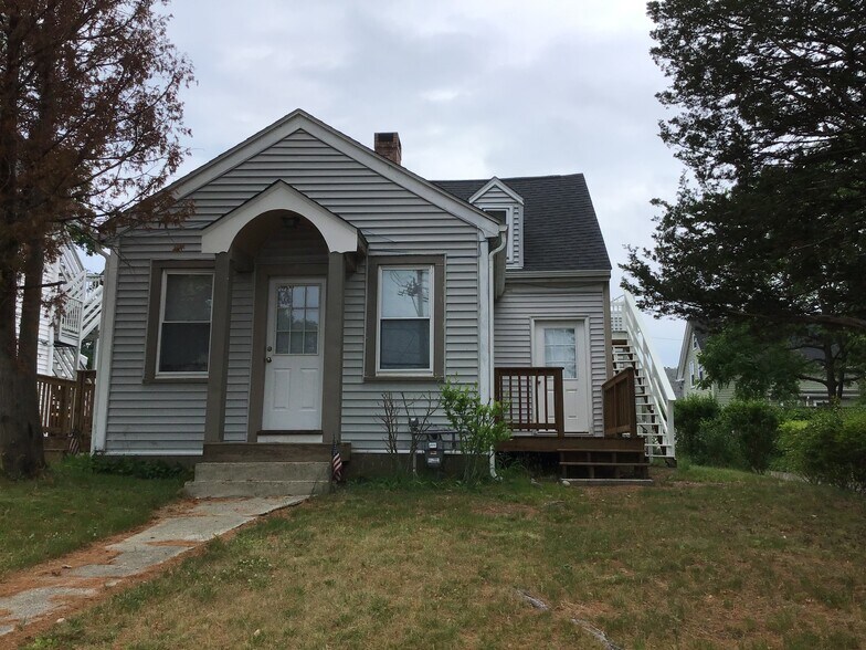 52 Sea St, Weymouth, MA à vendre - Photo principale – Image 1 sur 3