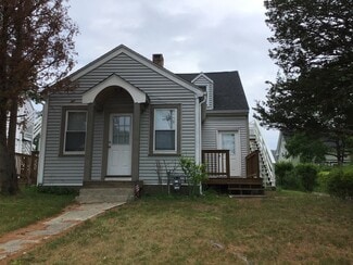 Plus de détails pour 52 Sea St, Weymouth, MA - Logement à vendre
