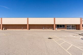 Plus de détails pour 5910 N 2nd St, Loves Park, IL - Local commercial à louer