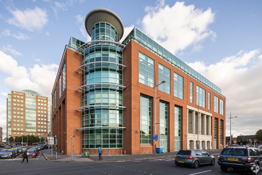 9 Lanyon Pl, Belfast à louer - Photo de l’immeuble – Image 3 sur 6