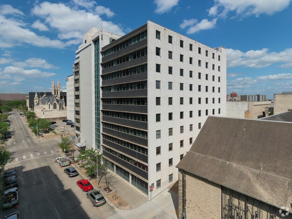 807 Brazos St, Austin, TX à louer Photo de l’immeuble– Image 1 sur 16