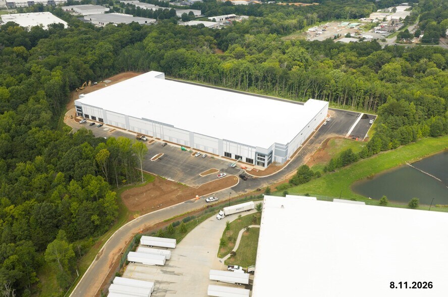 10203 Pineville Distribution St, Pineville, NC à louer - Photo de l’immeuble – Image 3 sur 4