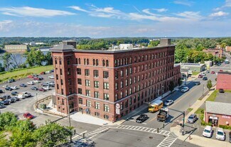 Plus de détails pour 701 River St, Troy, NY - Bureau à louer