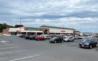 Plus de détails pour 2035 E Market St, Harrisonburg, VA - Local commercial à louer