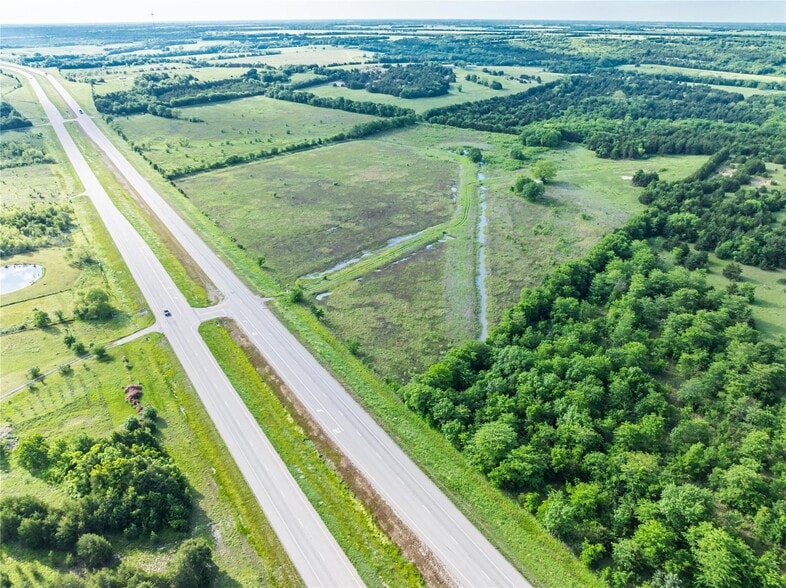 TBD US-82, Honey Grove, TX à vendre - Photo de l’immeuble – Image 2 sur 11