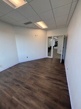 14545 W Center Rd, Omaha, NE à louer Photo intérieure– Image 2 sur 4