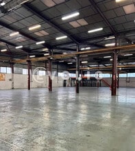 4 Rue Des Alpes, Vaulx-en-Velin à louer Photo de l’immeuble– Image 1 sur 11