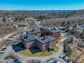 395 Totten Pond Rd, Waltham, MA - VUE AÉRIENNE  vue de carte - Image1