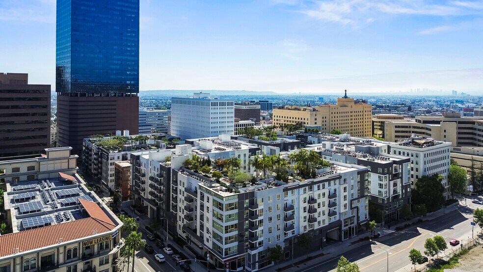 1120 W 6th St, Los Angeles, CA à louer - Photo de l’immeuble – Image 3 sur 91