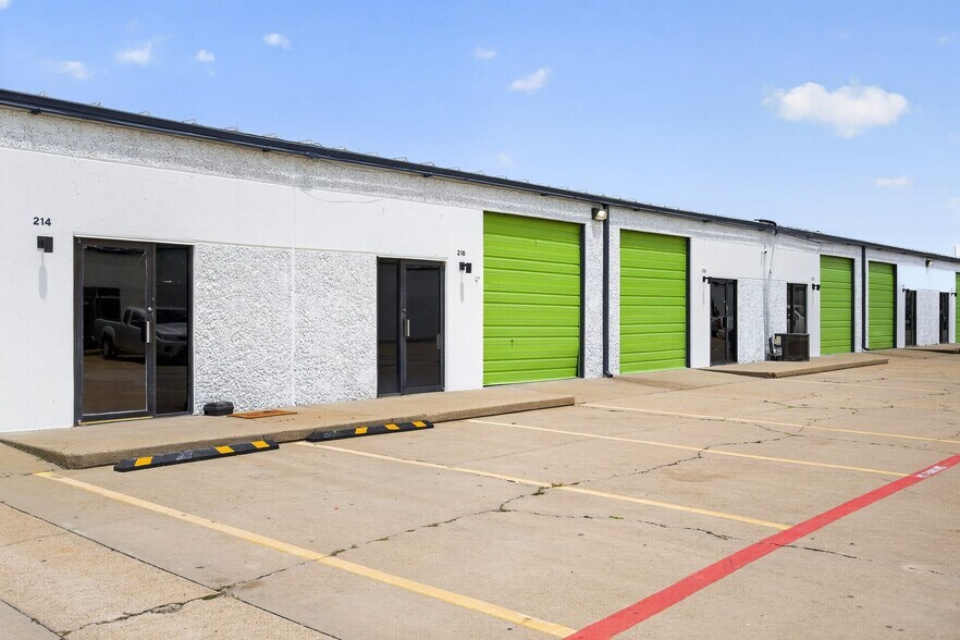 13940 Bammel North Houston Rd, Houston, TX à louer - Photo de l’immeuble – Image 2 sur 6