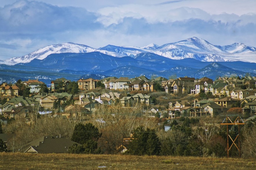 7501 Village Square Dr, Castle Pines, CO à louer - Photo de l’immeuble – Image 2 sur 10