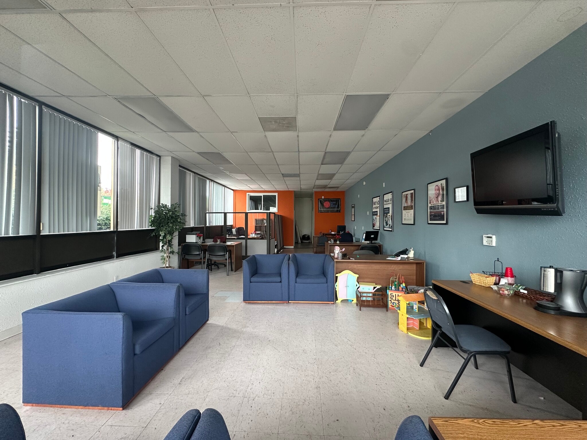 16558 SE McLoughlin Blvd, Milwaukie, OR à louer Photo intérieure– Image 1 sur 1