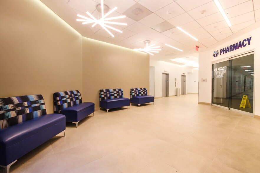 1510 S Central Ave, Glendale, CA à louer - Hall d’entrée – Image 3 sur 8