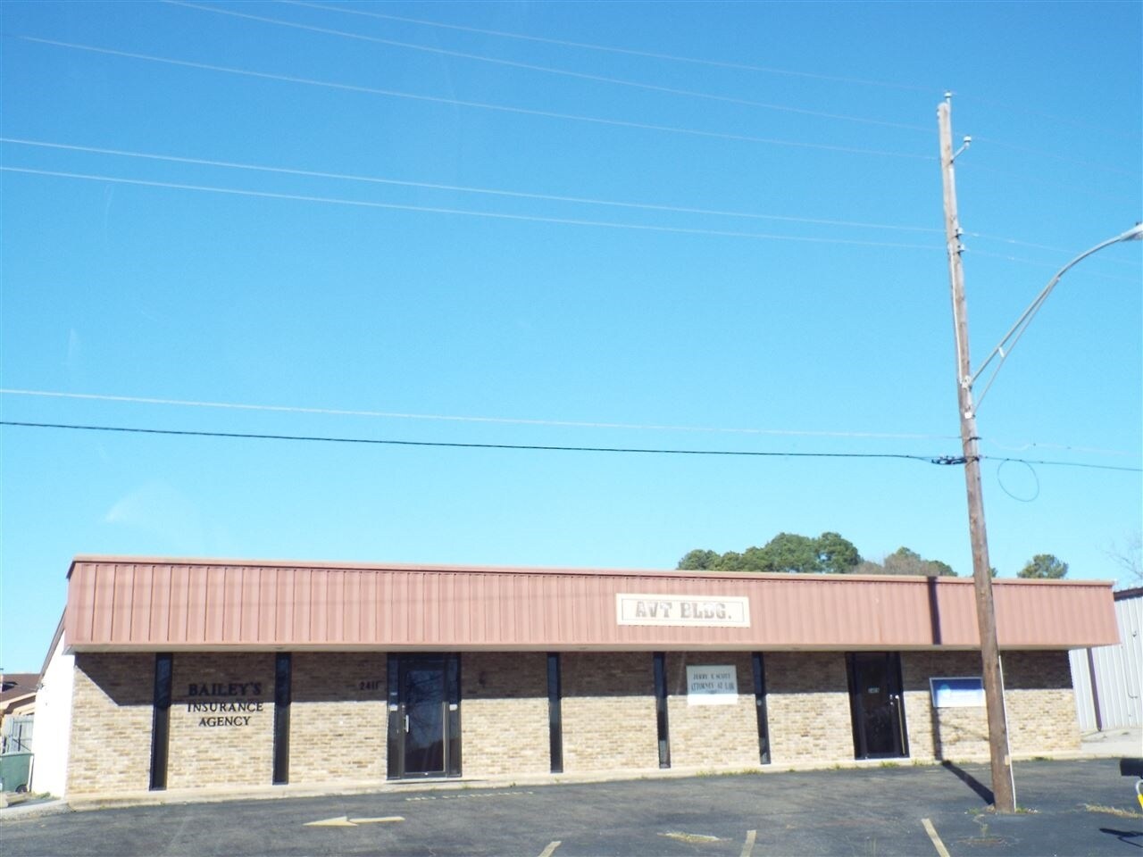 2409 S Eastman Rd, Longview, TX à vendre Photo principale– Image 1 sur 24