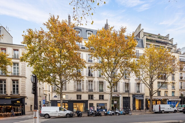 Plus de détails pour 198 Boulevard Saint-Germain, Paris - Local commercial à vendre