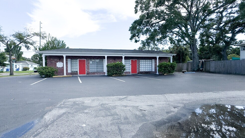 3612 5th Ave N, Saint Petersburg, FL à louer - Photo de l’immeuble – Image 1 sur 17