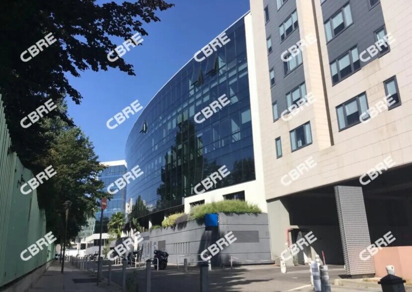 Bureau dans Nice à louer - Photo de l’immeuble – Image 1 sur 7