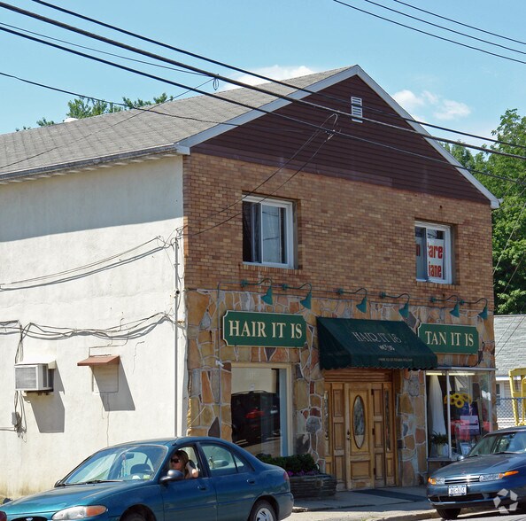 175 Front St, Vestal Township, NY à vendre - Photo de l’immeuble – Image 2 sur 2