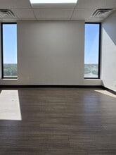 5350 S Western Ave, Oklahoma City, OK à louer Photo intérieure– Image 1 sur 2