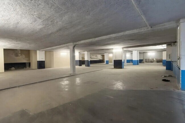 Plus de détails pour Industriel/Logistique à louer