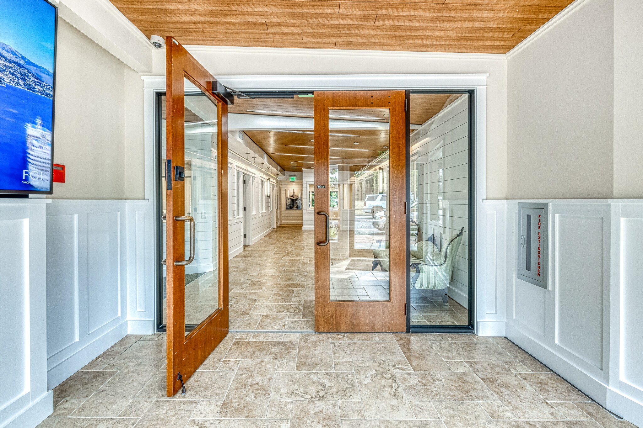 126-130 N Main St, East Hampton, NY à louer Photo principale– Image 1 sur 9