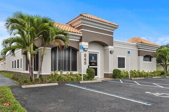 845 37th Pl, Vero Beach, FL à louer Photo intérieure– Image 1 sur 8