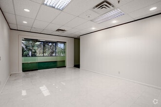 16475 N Dallas Pky, Addison, TX à louer Photo intérieure– Image 2 sur 7