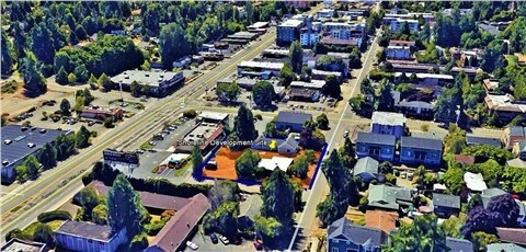 14514 32nd Ave NE, Shoreline, WA à vendre - Photo de l’immeuble – Image 2 sur 3