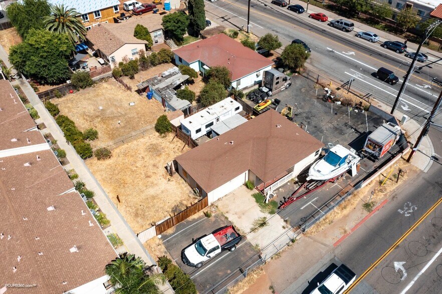 1256 N 1st St, El Cajon, CA à vendre - Photo de l’immeuble – Image 2 sur 9